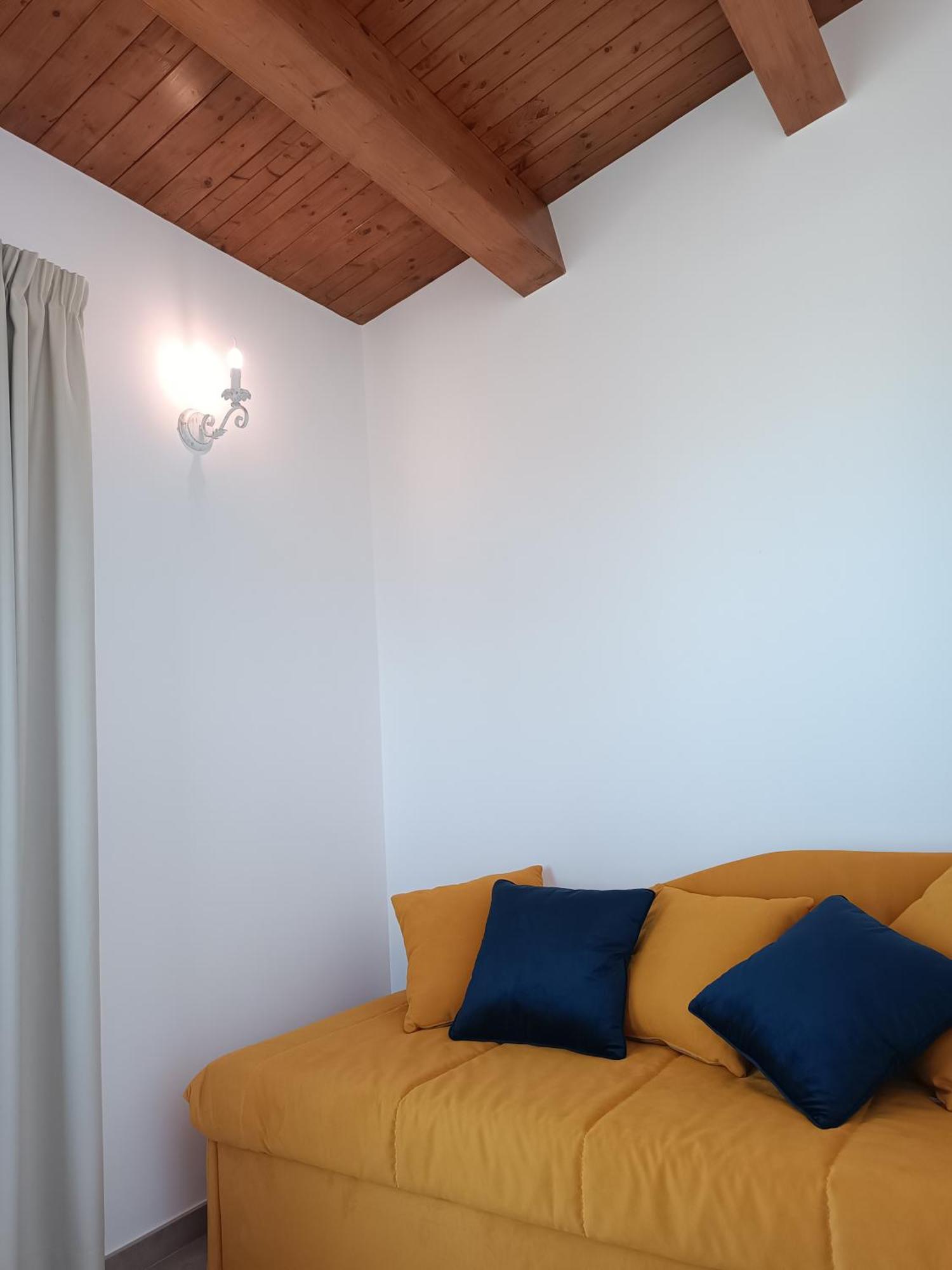 Carrua Guest House Марцамеми Екстериор снимка
