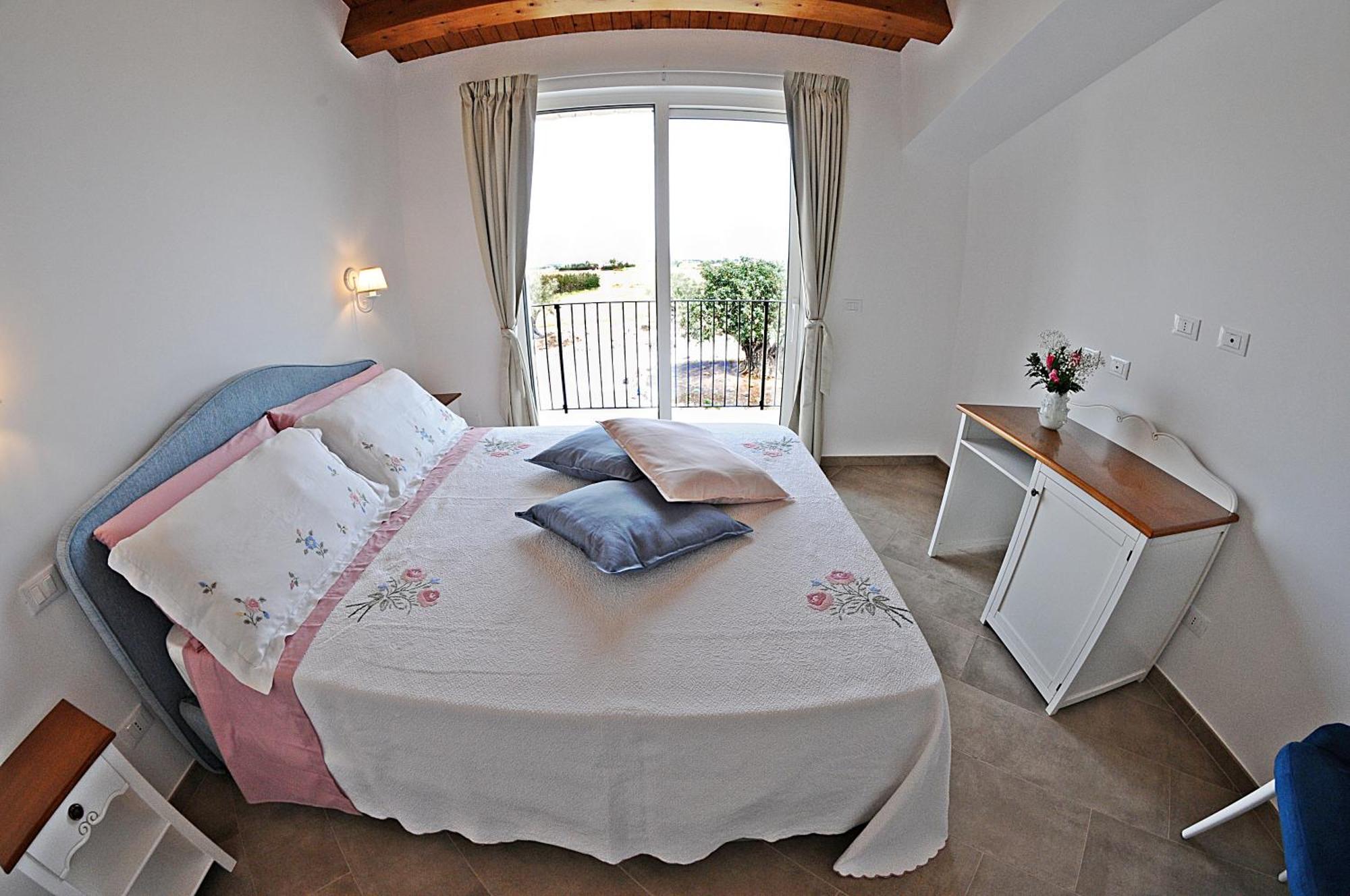 Carrua Guest House Марцамеми Стая снимка